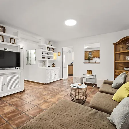 Apartamento La Casa De Tara Playa Honda (Lanzarote)