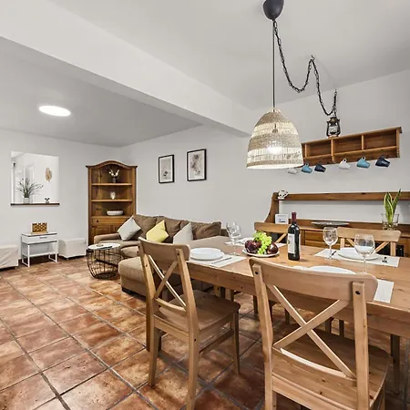 La Casa De Tara Apartment Playa Honda (Lanzarote)